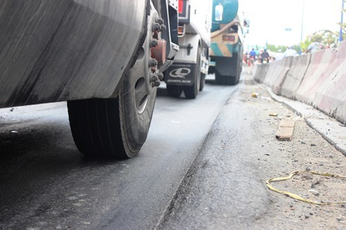 Tái diễn cảnh đường bập bênh 