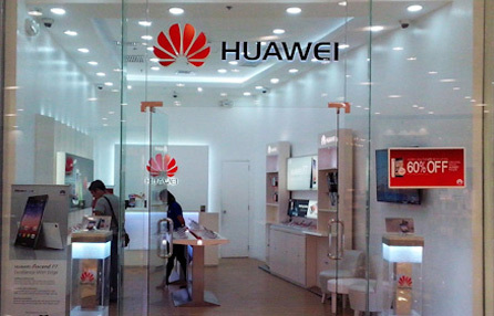 Nghi là gián điệp, 2 nhân viên Huawei bị từ chối visa