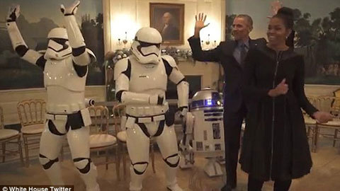 Xem vợ chồng Obama nhảy cực vui nhộn