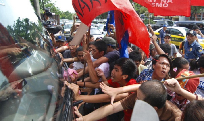 Philippines: Nhiều người bị bắn chết ngay trước giờ bầu cử