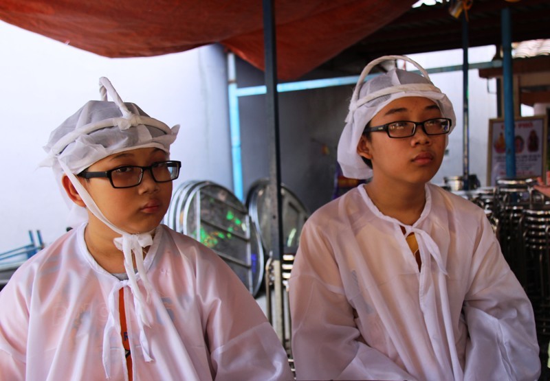 Xót thương gia cảnh thầy giáo bị xe tải cán tử vong