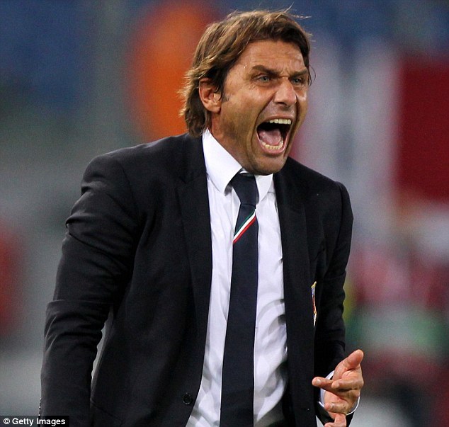 Cuộc tình Conte - Chelsea: Khởi đầu đã sóng gió