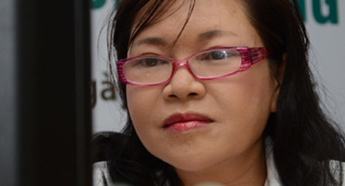 Chuyên gia tư vấn chăm da, trị mụn tuổi trưởng thành