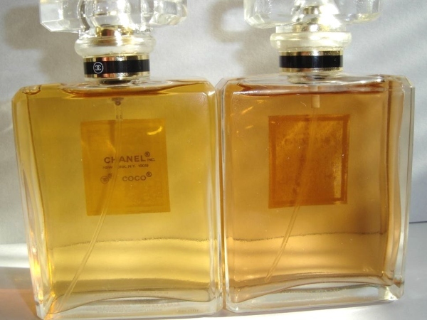 Mua nước hoa qua mạng, tôi nhận phải hàng giả