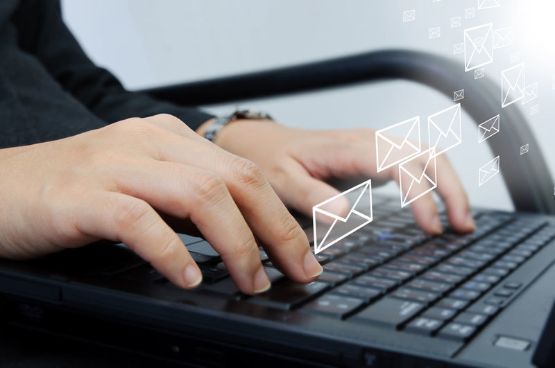 Cách viết email có thể tiết lộ âm mưu đen tối