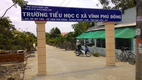 Bắt giam thầy hiệu trưởng dâm ô với nhiều học sinh