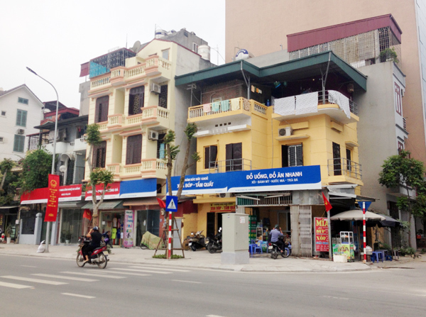 Hà Nội sẽ xem xét lại biển hiệu đường Lê Trọng Tấn