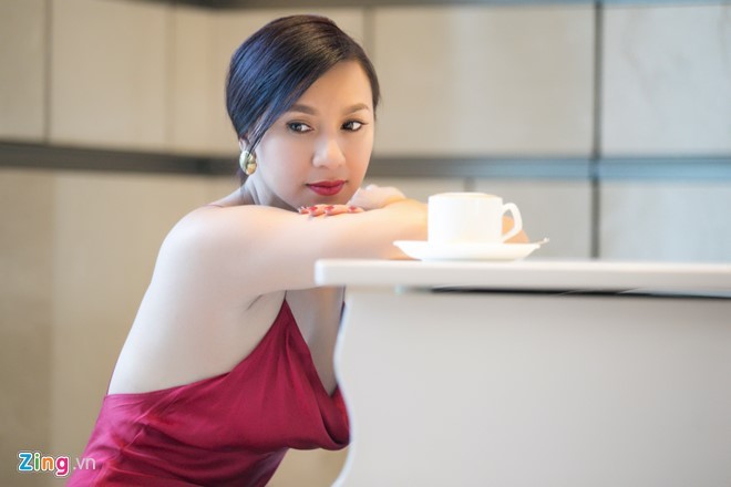 Y Phụng: ‘Chưa gặp lại Lý Hùng vì ngại bạn gái anh ghen’