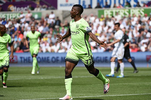 Iheanacho ghi bàn mở tỷ số cho Man City