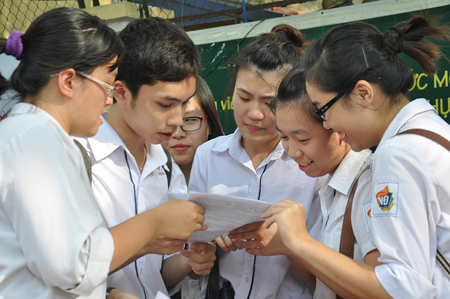 Đề thi kém duyên, không vội vã đánh giá giáo viên