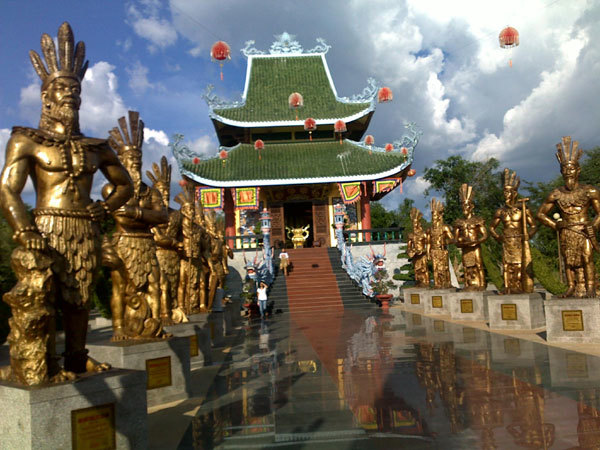Sẽ có Đền Hùng và Tháp Hùng Vương tại đảo Phú Quốc?
