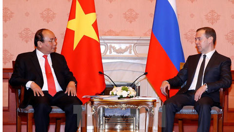 Thủ tướng Nguyễn Xuân Phúc hội đàm với Thủ tướng Nga