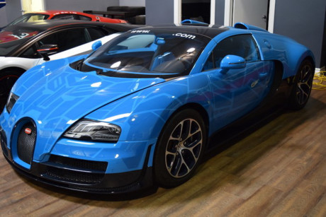 Bugatti Veyron Grand Vitesse 'độ' Transformers giá 46,8 tỷ
