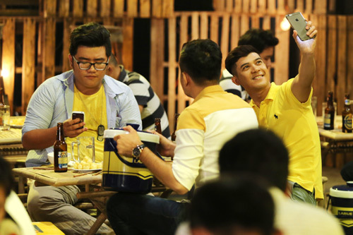 5 chủ đề đàn ông dốc ruột bên bàn nhậu