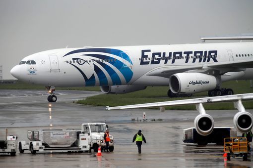 Donald Trump 'đoán' máy bay Ai Cập bị khủng bố