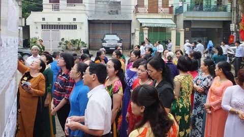 Nhiều nơi 100% cử tri đã đi bầu