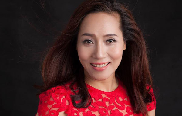 Diễn viên lẳng lơ nhất màn ảnh từng bị ném đá vỡ đầu