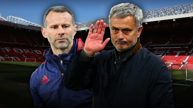 Muốn giữ Giggs, MU tạm hoãn ký với Mourinho