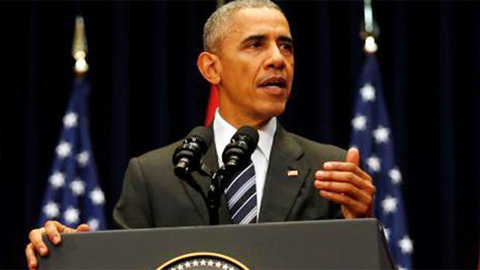 TT Obama rời buổi giao lưu với doanh nhân trong ca khúc Gọi tên Việt Nam