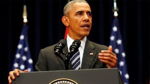 TT Obama rời buổi giao lưu với doanh nhân trong ca khúc Gọi tên Việt Nam