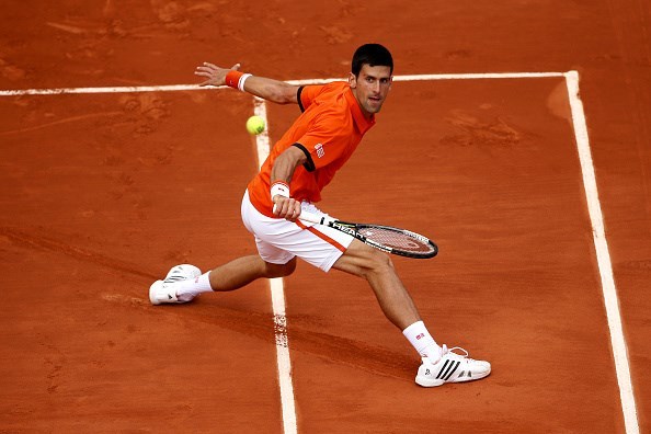 Djokovic khởi đầu như mơ ở Roland Garros