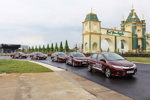 Trải nghiệm niềm vui cầm lái cùng Honda City