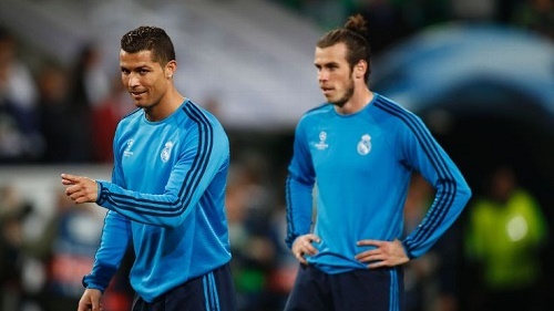 Ronaldo bị quý tử chê chậm hơn Bale