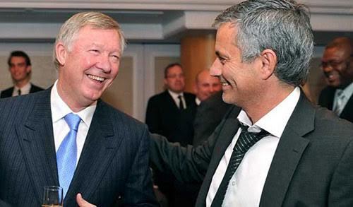 Mourinho đừng mơ được như Sir Alex Ferguson