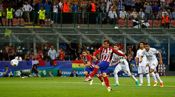 Griezmann sút hỏng penalty