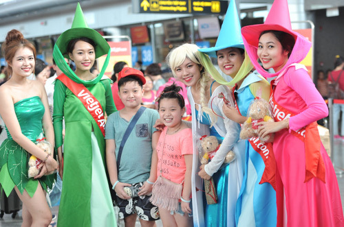 Quà Tết Thiếu nhi tặng khách bay Vietjet