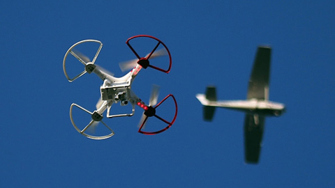 Trung Quốc: Hái ra tiền từ Flycam