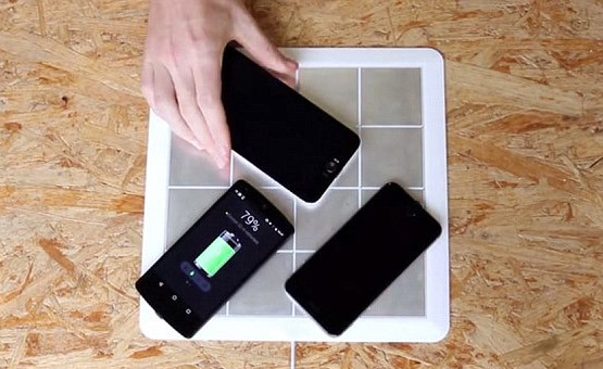 Sạc không dây cho mọi smartphone bằng miếng dán siêu mỏng