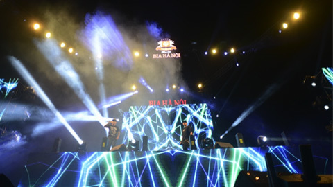 Dàn sao The Remix khuấy động đêm nhạc Habeco