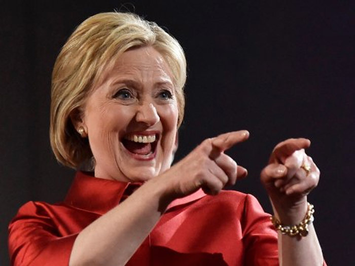 Hillary Clinton chính thức chiến thắng