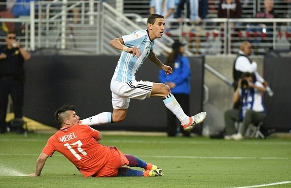 Copa America: Argentina 2-1 Chile
