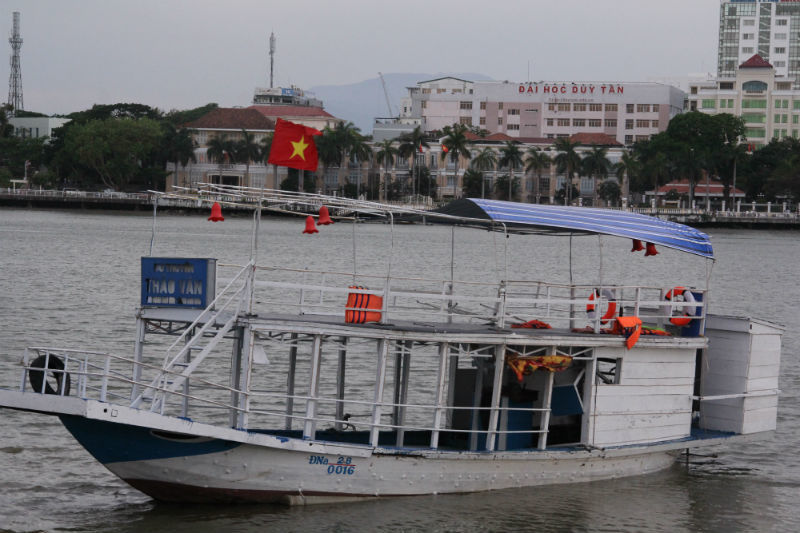 Vụ chìm tàu trên sông Hàn: Du khách phải thông thái