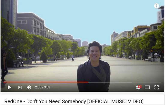 Thanh Bùi bất ngờ xuất hiện cùng Ronaldo, Jennifer Lopez