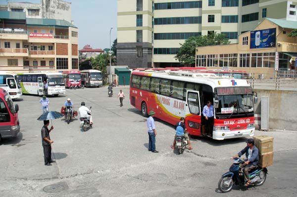 Xóa bến xe Lương Yên: Nhà xe chủ động 'xin' về bến mới