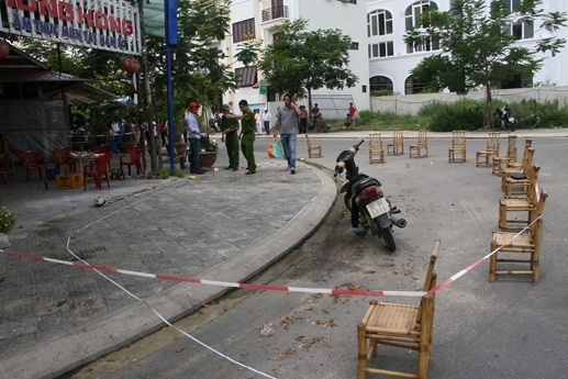 Vụ dùng vỏ chai bia đâm chết bạn nhậu: Bắt nữ nghi phạm 17 tuổi