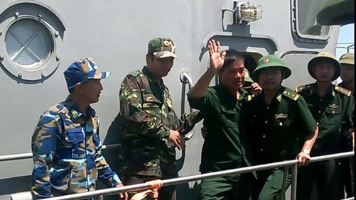 Đón phi công Su-30