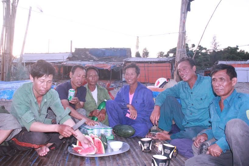 Khoảnh khắc thấy phi công Cường chới với giữa biển