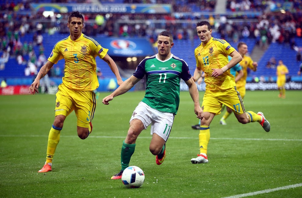 Video bàn thắng Ukraine 0-2 Bắc Ireland