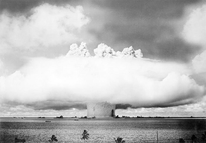 Bí ẩn quốc đảo bị Mỹ thả 67 quả bom hạt nhân
