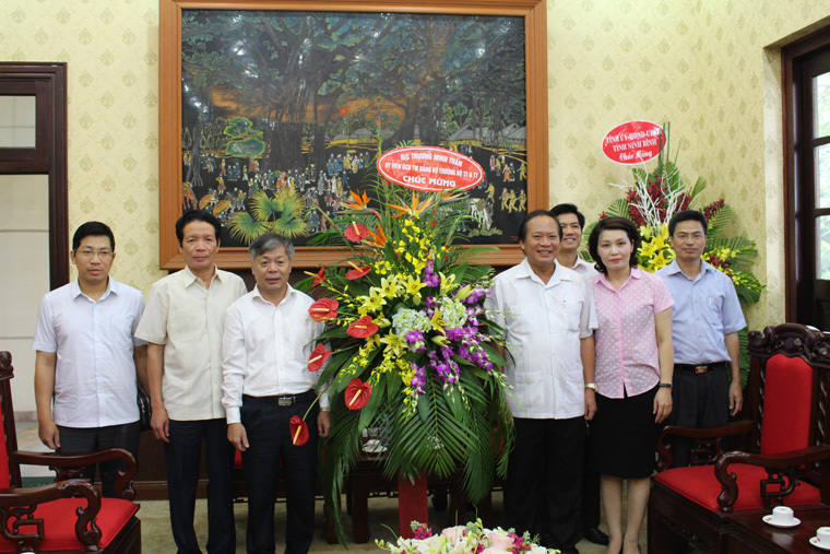 Cần xây dựng chuẩn mực, đạo đức người làm báo hiện đại