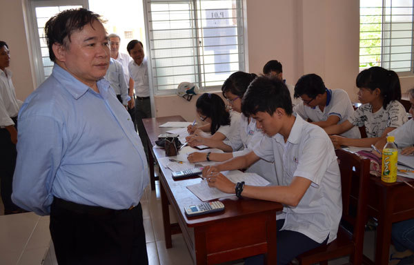 Lo nhất những địa phương lần đầu có cụm thi ĐH