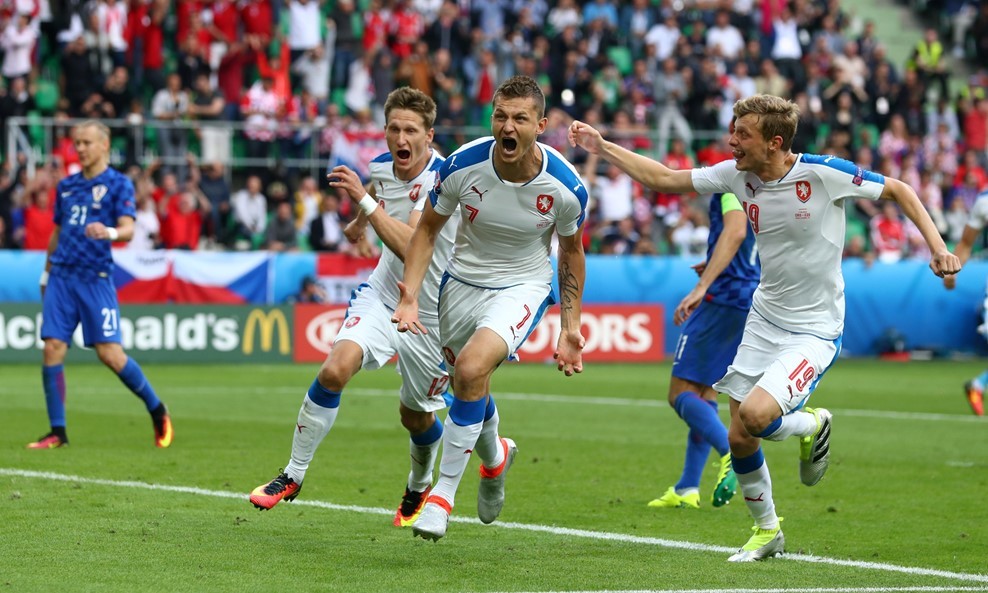 Video bàn thắng Croatia 2-2 CH Séc