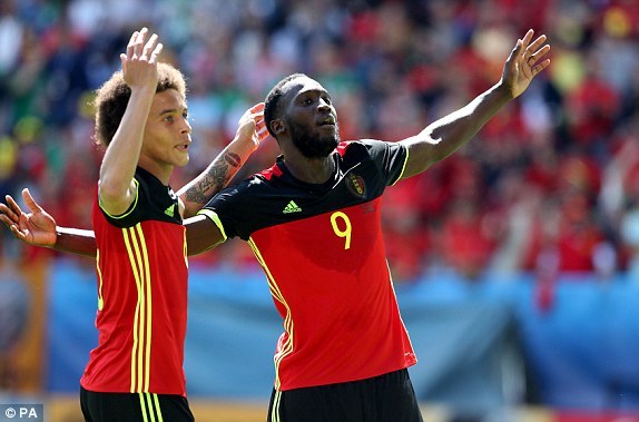 Lukaku lập cú đúp, Bỉ vùi dập CH Ireland