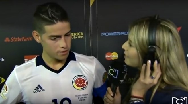 James Rodriguez bị nữ PV xinh đẹp 'sàm sỡ' trong lúc phỏng vấn