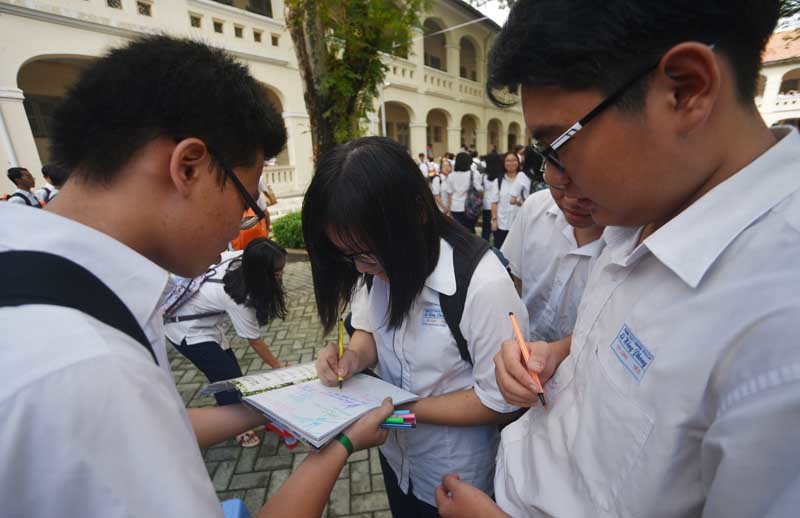 Trường THPT đầu tiên ở Hà Nội công bố điểm chuẩn lớp 10