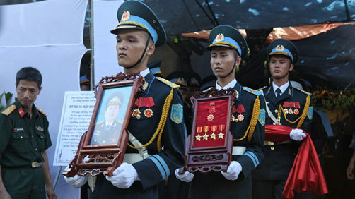 Tiễn đưa phi công Khải ở Bắc Giang